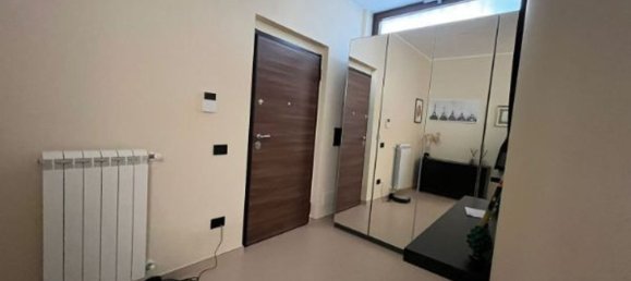 3 rooms Apartment in Catanzaro, Italy No. 161870 19