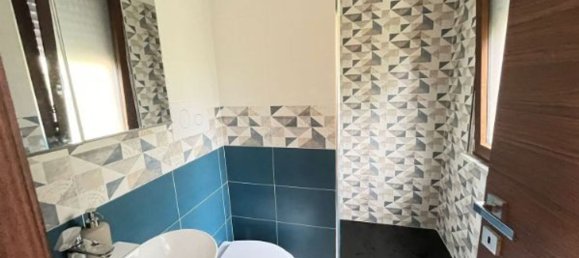 3 rooms Apartment in Catanzaro, Italy No. 161870 24