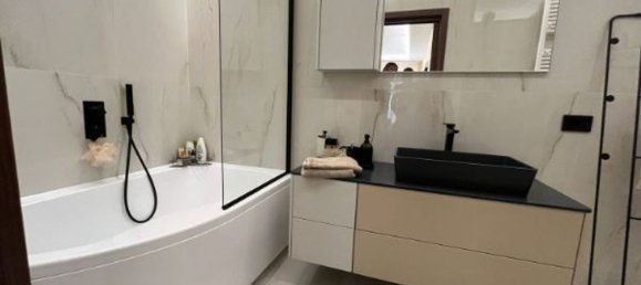 3 rooms Apartment in Catanzaro, Italy No. 161870 22