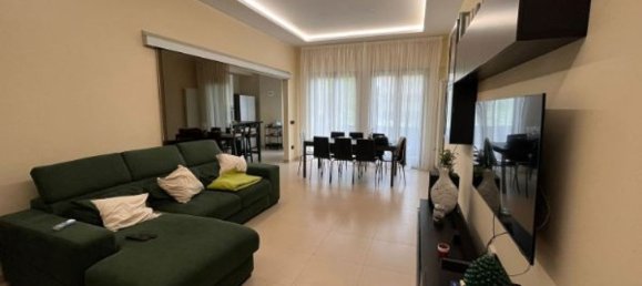 3 rooms Apartment in Catanzaro, Italy No. 161870 18