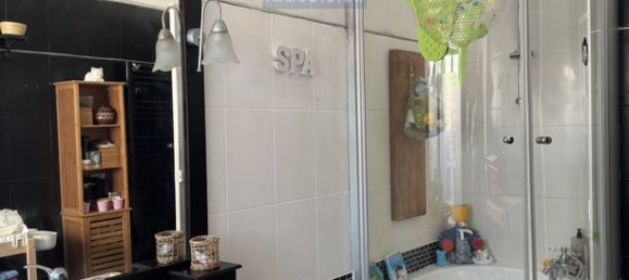 4 bedrooms House in Calais, France No. 315038 6