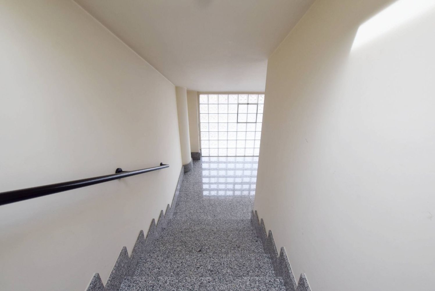 Apartamento de 2 habitaciónes en Mondovì, Italy No. 212355