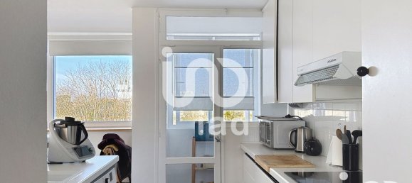 4-salle Appartement à Saint-Brieuc, France No. 269828 6