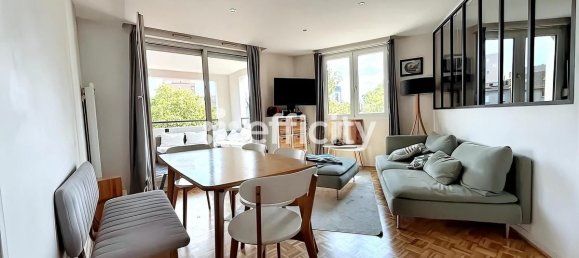 3 bedrooms Apartment in Villeurbanne, France No. 290606 2
