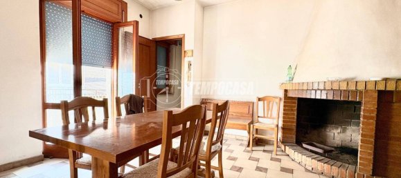 3 bedrooms House in Frignano, Italy No. 344509 2