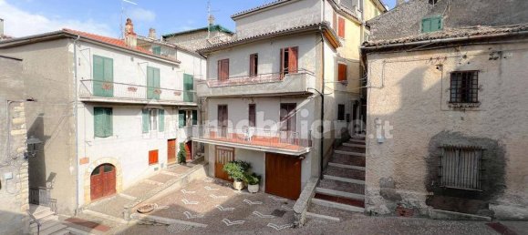 Apartamento de 3 dormitorios en Trivigliano, Italy No. 223471 10