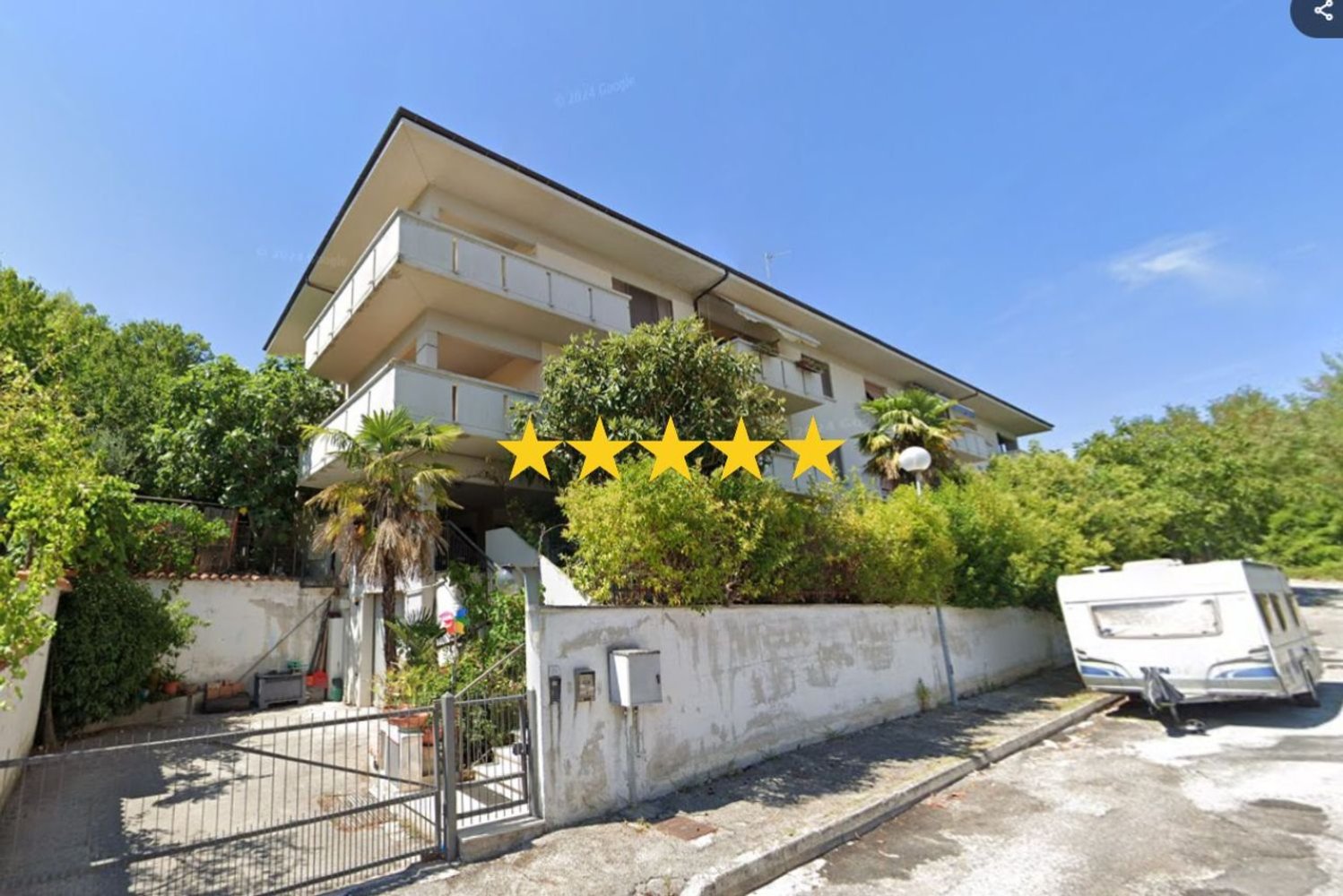 Apartamento de 7 dormitorios en San Severino Marche, Italy No. 382393