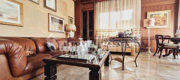 Apartamento T4 em Ancona, Italy N.º 230114 3