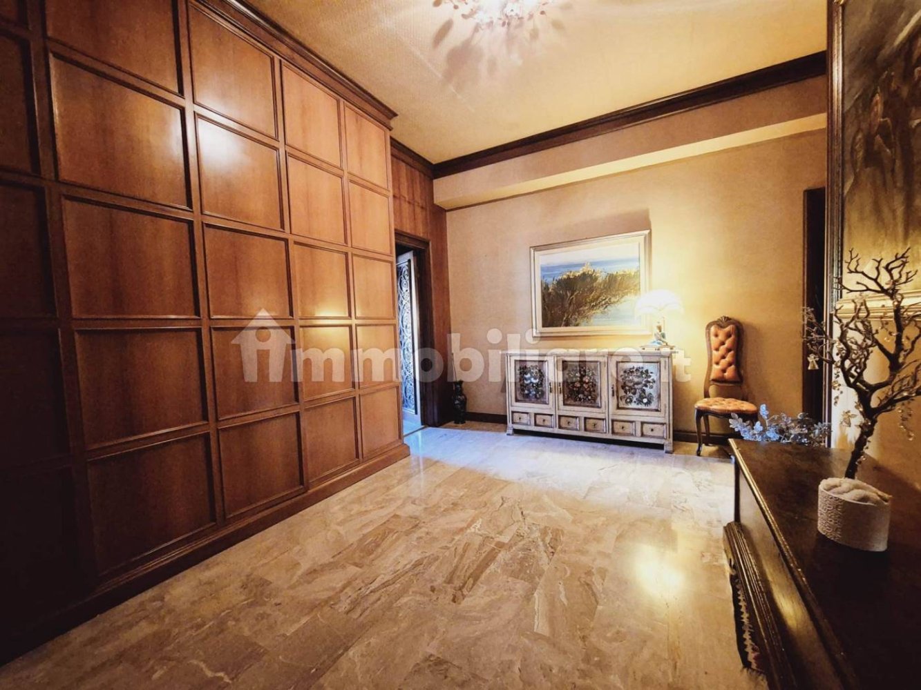 Apartamento T4 em Ancona, Italy N.º 230114