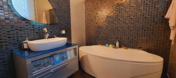 4 bedrooms Apartment in Milazzo, Italy No. 323593 11