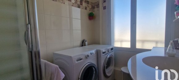 Apartamento de 2 dormitorios en Lorient, France No. 323897 14