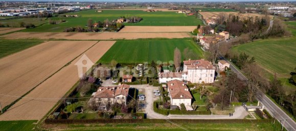 2 غرف نوم فيلا في Bologna, Italy رقم 197109 39