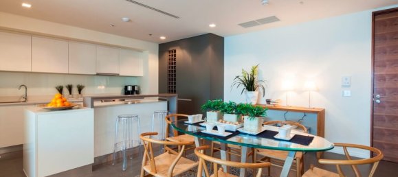 3 bedrooms Condo in Bangkok, Thailand No. 2184 8