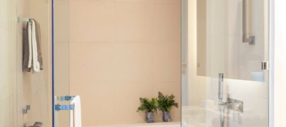 3 bedrooms Condo in Bangkok, Thailand No. 2184 6