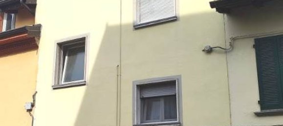 Квартира с 4 комнатами в Брони, Италия № 308190 2