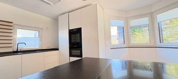 5 rooms Townhouse in Hallein, Austria No. 177076 4