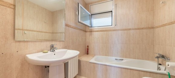 3 bedrooms House in El Montmell, Spain No. 157601 17