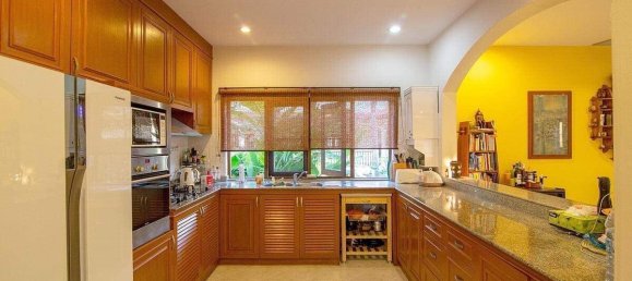 3 bedrooms Cafe / restaurant in Hua Hin, Thailand No. 6452 6