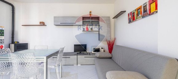Apartamento de 3 habitaciónes en Capoterra, Italy No. 28256 8