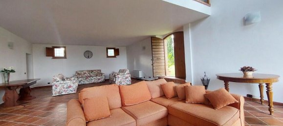 2 bedrooms House in Castelnuovo Berardenga, Italy No. 56881 13