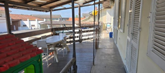 4 bedrooms Villa in Carmagnola, Italy No. 283140 18