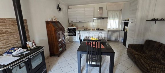 4 bedrooms Villa in Carmagnola, Italy No. 283140 6