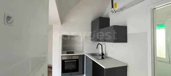 1 bedroom Apartment in Lisbon, Portugal No. 78579 7