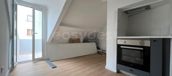 1 bedroom Apartment in Lisbon, Portugal No. 78579 4