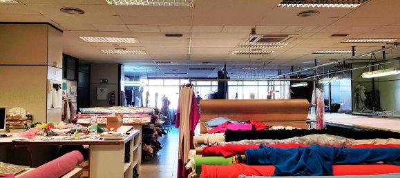 1087m² Warehouse in Madrid, Spain No. 107774 6