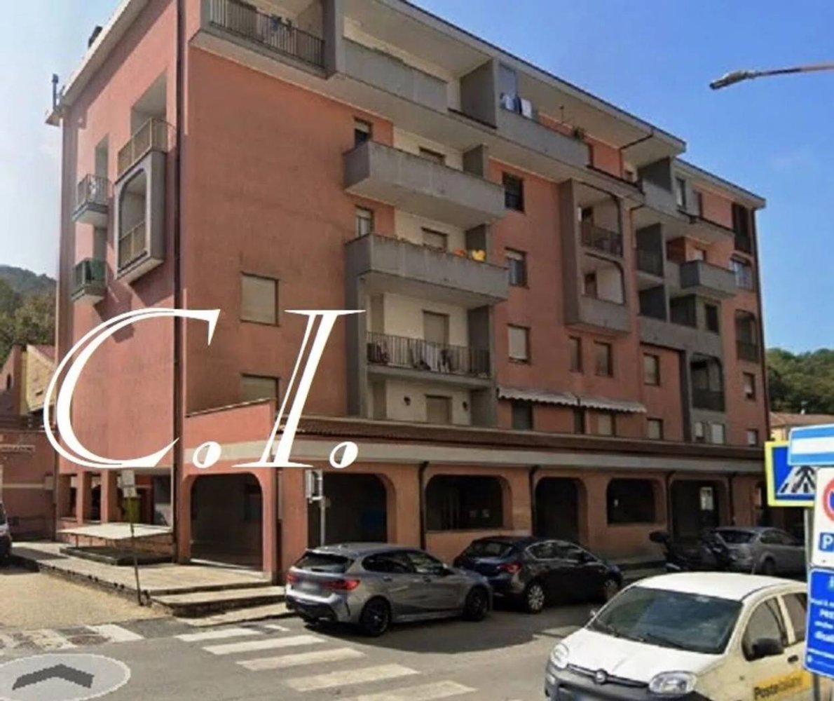 Apartamento de 5 dormitorios en Cairo Montenotte, Italy No. 190485