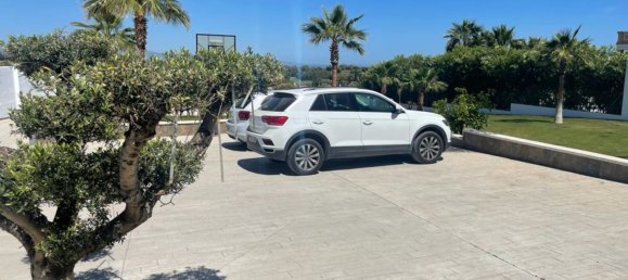 3 bedrooms Villa in Estepona, Spain No. 148119 9