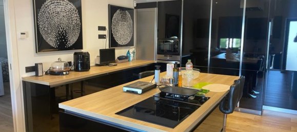 3 bedrooms Villa in Estepona, Spain No. 148119 2