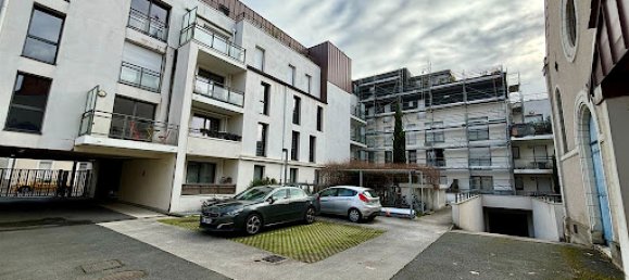 3غرفة منزل في Tours, France رقم 330477 20