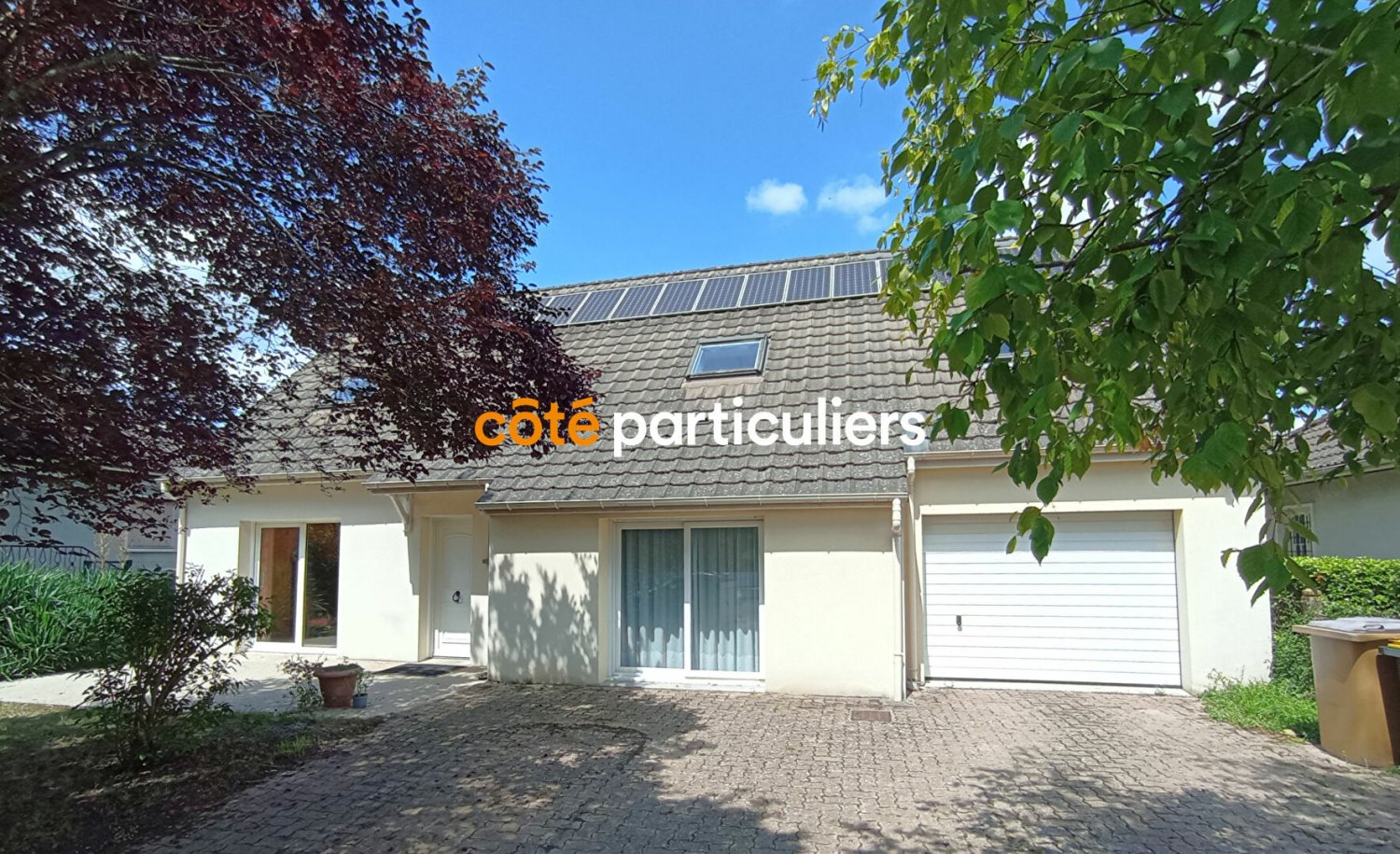 6 bedrooms House in Villemandeur, France No. 307936