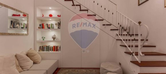 3-salle Penthouse à Bari, Italy No. 14630 15