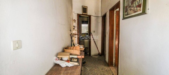 Вилла с 3 спальнями в Бастилья, Италия № 164502 18