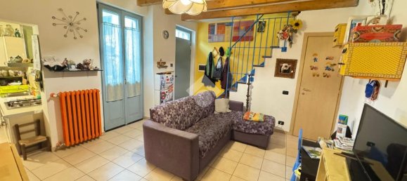 Apartamento de 2 divisões em Gassino Torinese, Italy N.º 234486 2