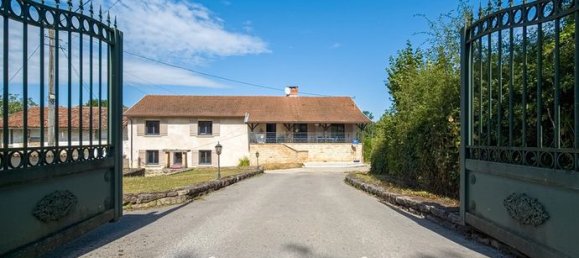 Casa de 3 dormitorios en Saint-Benigne, France No. 312515 20