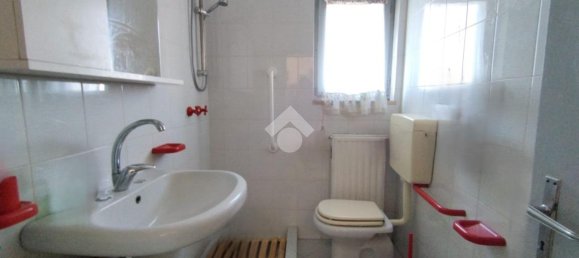 Дом с 4 комнатами в Сольяно аль Рубиконе, Италия № 168052 24