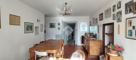 Дом с 4 комнатами в Сольяно аль Рубиконе, Италия № 168052 13