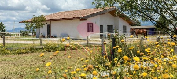 4 bedrooms Villa in Sabaudia, Italy No. 331852 2