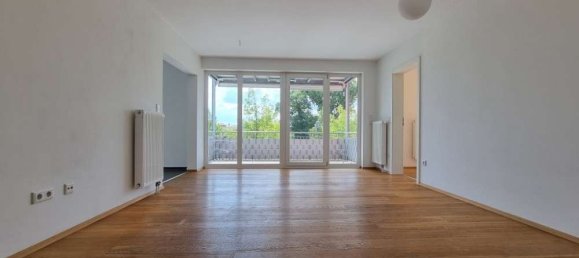 Apartamento de 4 habitaciónes en Furth, Germany No. 260035 2