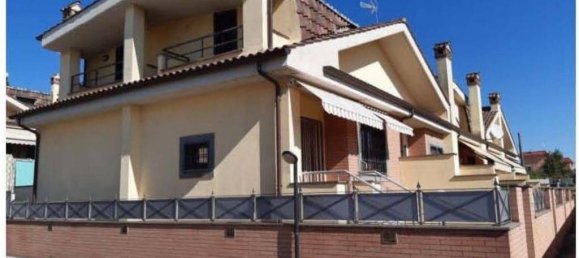6 bedrooms Villa in Velletri, Italy No. 99015 15