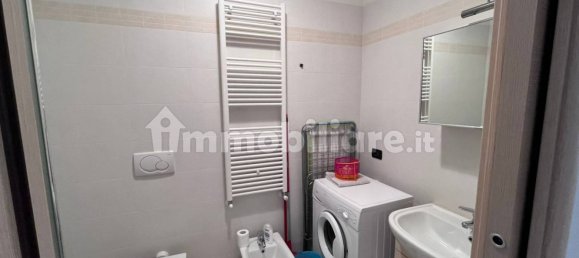 Квартира с 3 спальнями в Кастьоне делла Презолана, Италия № 159098 6