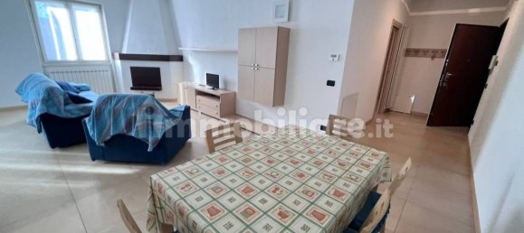 Квартира с 3 спальнями в Кастьоне делла Презолана, Италия № 159098 7