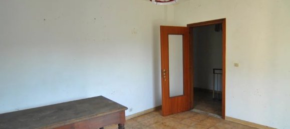 4 Schlafzimmer Haus in Murazzano, Italy, Nr. 136636 7