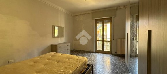 Квартира с 2 спальнями в Кротоне, Италия № 38487 4