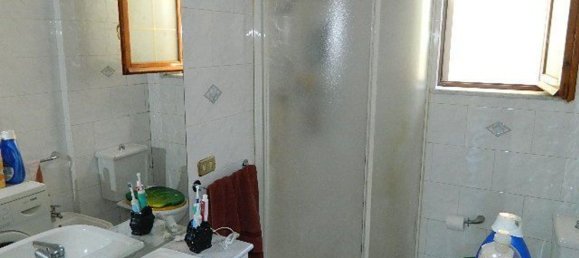 Квартира с 6 комнатами в Кастельнуово Магра, Италия № 139787 25