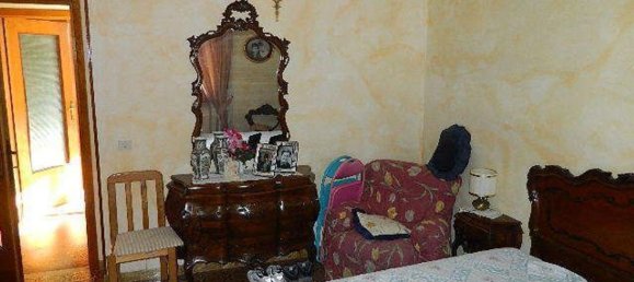 Квартира с 6 комнатами в Кастельнуово Магра, Италия № 139787 19