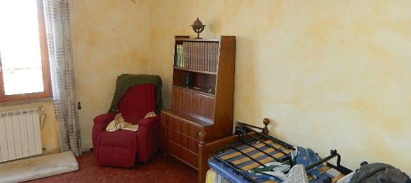 Квартира с 6 комнатами в Кастельнуово Магра, Италия № 139787 20